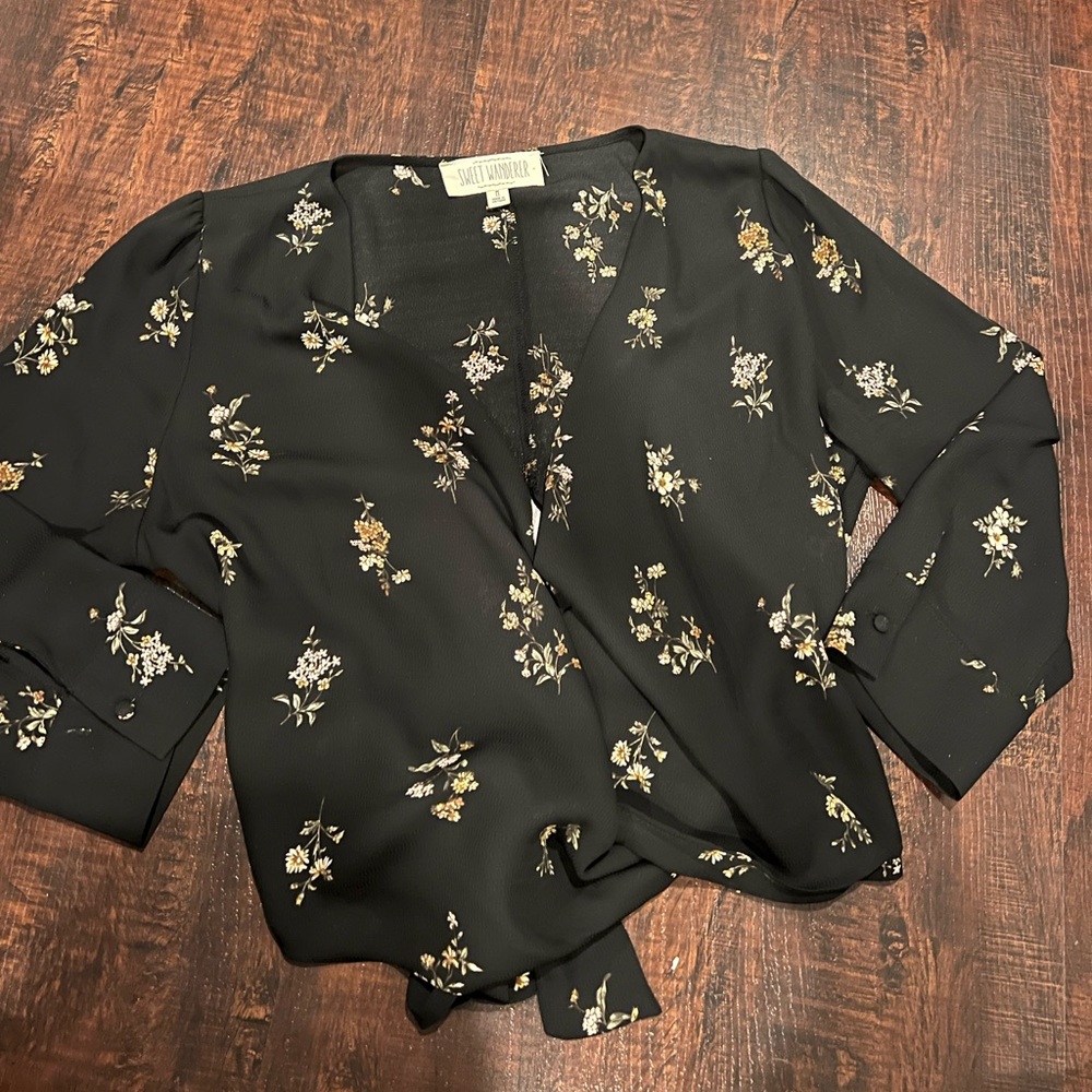 Floral wrap crop blouse